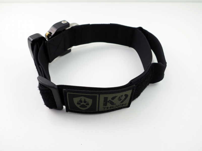Cobra Collar 38mm Echo with Handle Black Cobra Collar 38mm Echo with Handle Black